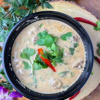 Tom Kha (With Coconut Milk)